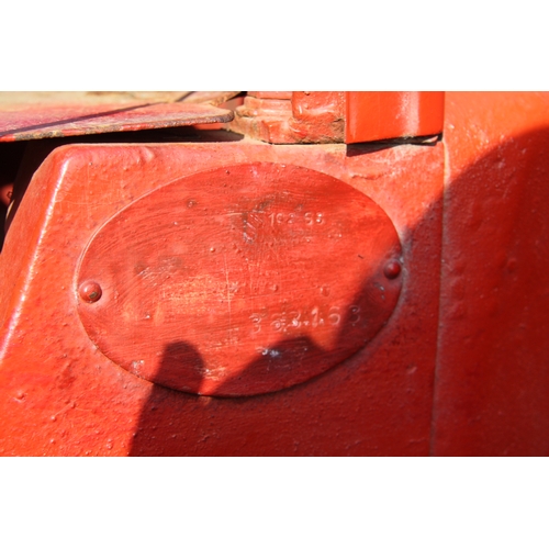 60 - NMN754A
Red Massey Harris Senior Twin Power 102 GS tractor
Circa 1940/50s
SEE MORE INFORMATION FOR V... 