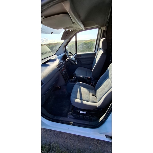 2 - LMN501U
White Ford Transit Connect T230 1753cc
First Registered 06.04.2009
Approx 83,364 miles
Manua... 