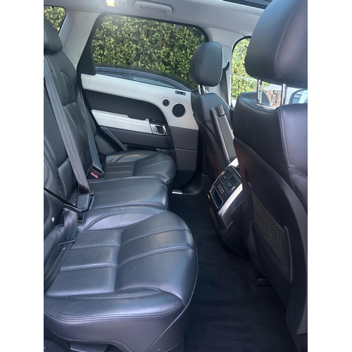 56 - RMN373W
Range Rover Sport 3.0 5dr
First Registered 2016
Approx 82,000 miles
Auto Diesel
Air Con, Sat... 