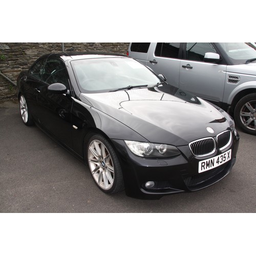 53 - RMN435X
Black BMW M Sport 325i 2996cc
First Registered 10.10.2007
Approx 52,000 miles
Auto Petrol
1 ... 