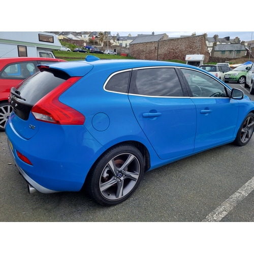 4 - AK14COU
Blue Volvo V40 R-Design 1.6D D2
First Registered 17.07.2014
Approx 113,000 miles
Manual Dies... 