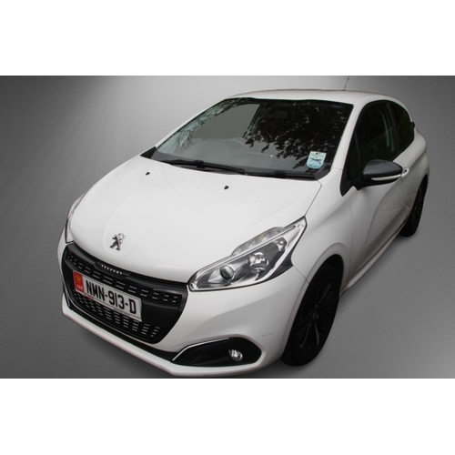8 - NMN913D
White Peugeot 208 Black Edition 1200cc
First Registered 12.03.2018
Approx 48,326 miles
Manua... 