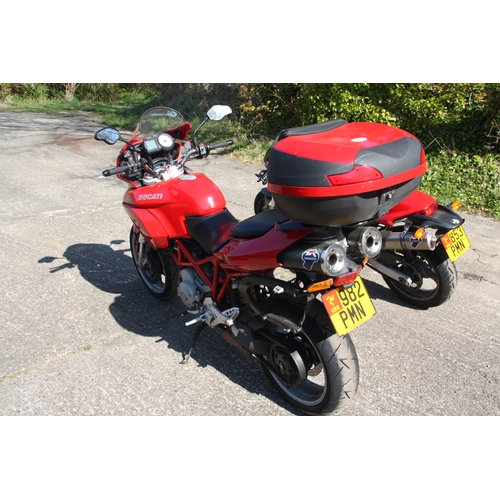 44 - 982-PMN
Red Ducati Multisrada 04 992cc
First Registered 18.08.2003
Approx 15,755 miles
Petrol
Back b... 