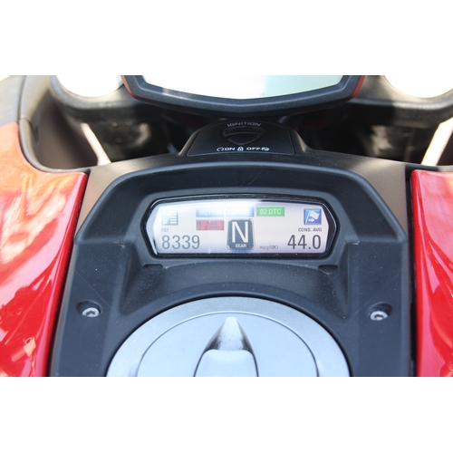 45 - 574-PMN
Red Ducati Diavel Carbon 1198cc
First Registered 04.10.2014
Approx 8,839 miles
Petrol