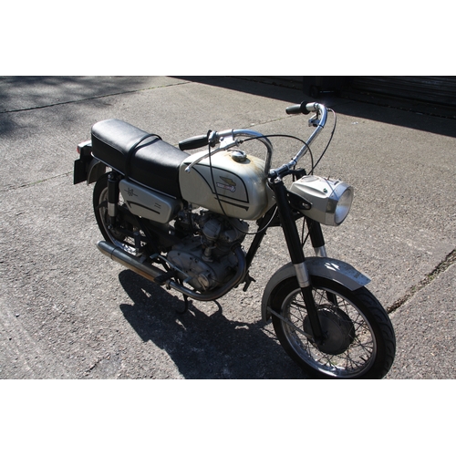 46 - 156-PMN
Silver Ducati Monza Junior 156cc
First Registered 16.07.1973
Approx 7945 miles
Petrol