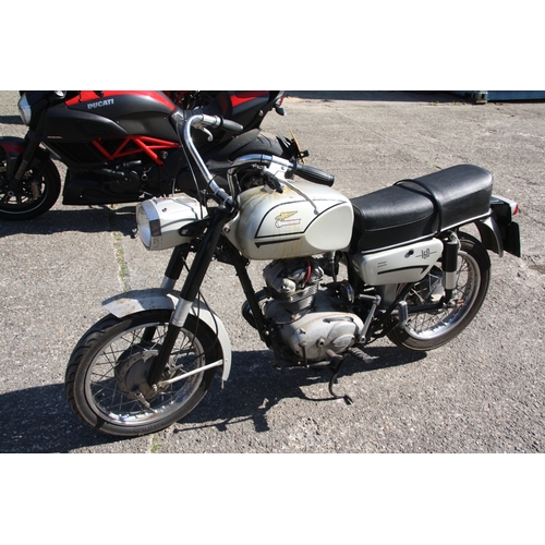 46 - 156-PMN
Silver Ducati Monza Junior 156cc
First Registered 16.07.1973
Approx 7945 miles
Petrol