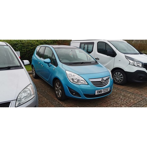 RMN723E Blue Vauxhall Meriva SE 1398cc First Registered 28.02.2011 ...