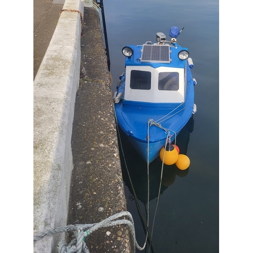 108 - 16ft GRP Boat (Gosias Folly)
Comes with 2 out board engines;
Evinrude 9.9HP
Johnson 4hp
Both engines... 