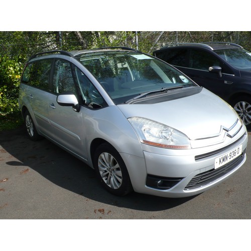 7 - KMN936D
Silver Citroen C4 Picasso 1798cc
First Registered 05.06.2007
Approx 123,000 miles
Manual Pet... 