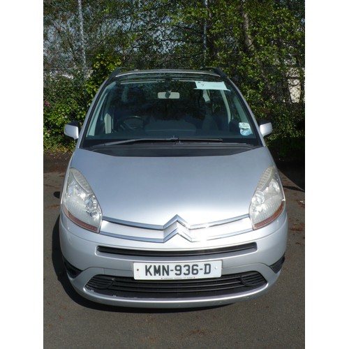 7 - KMN936D
Silver Citroen C4 Picasso 1798cc
First Registered 05.06.2007
Approx 123,000 miles
Manual Pet... 