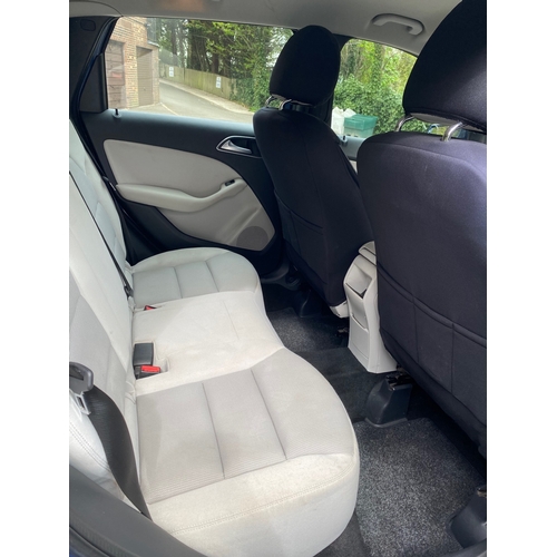 84 - LMN894E
Blue Mercedes B180 Blue Efficiency SE 1595cc
First Registered 30.01.2012
Approx 76,000 miles... 