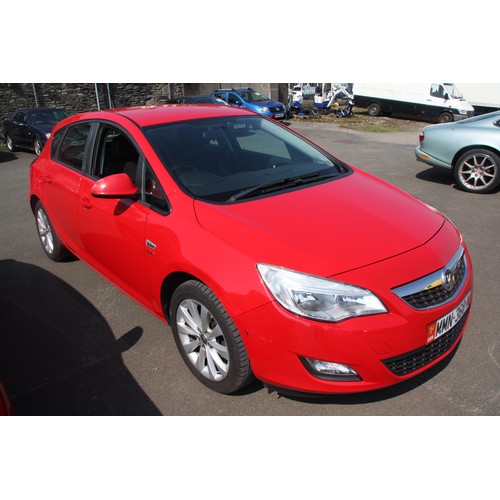90 - MMN368N
Red Vauxhall Astra Active 1398cc
First Registered 30.03.2012
Approx 73,400 miles
Petrol Manu... 