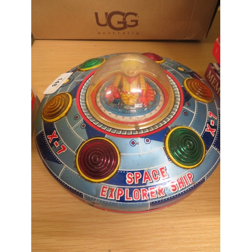 148 - Japanese tin plate space explorer ship