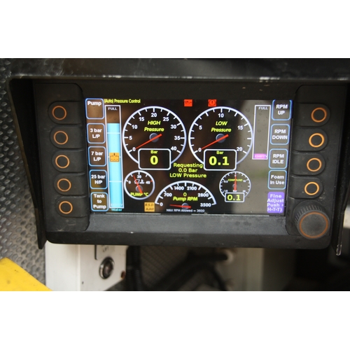 43 - LOT AMENDED SEE MILEAGE
TMN426B
Volvo FL-280 7.2lt Fire Engine
First Registered 06.02.2008
Approx 27... 