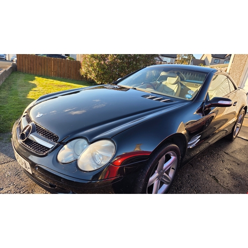 94 - PMN980A
Black Mercedes SL500 4966cc V8
First Registered 08.08.2002
Approx 79,000 miles
Auto Petrol
D... 