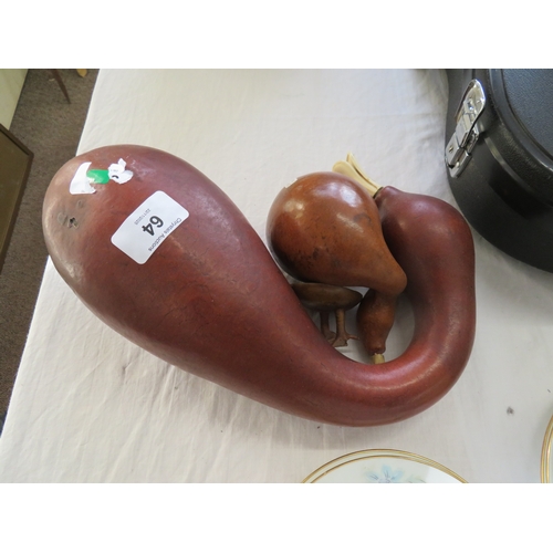 224 - Two dried gourds shaped in the form of ducks