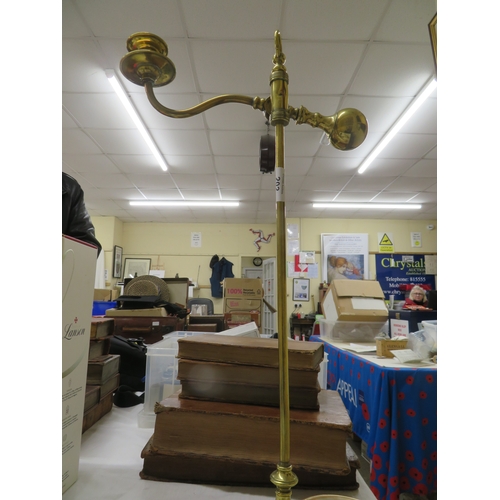 202 - 19thC brass telescopic candle stick