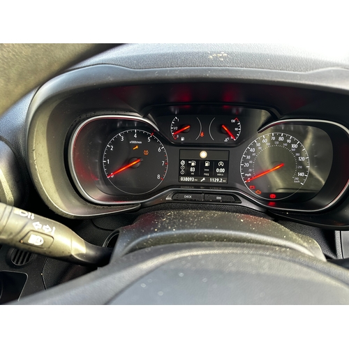 102 - RMN146E
Blue Vauxhall Combo Life Energy 1199cc
First Registered 13.07.2020
Approx 38,000 miles
Manua... 