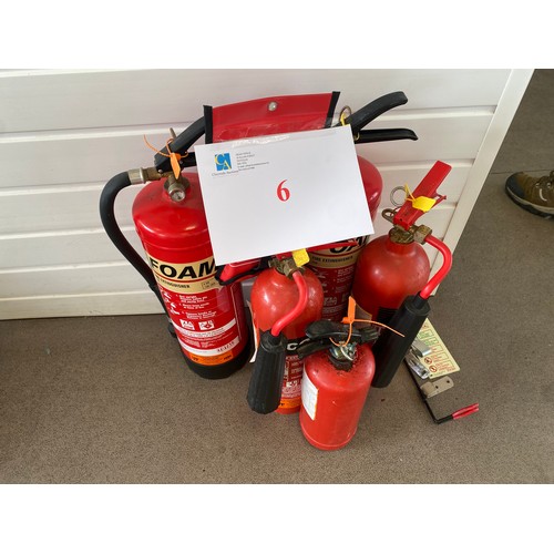 6 - Five fire extinguishers and fire blanket

VIEWING
9am - 3pm Friday 30th January
Kelly's Cafe, Baltha... 