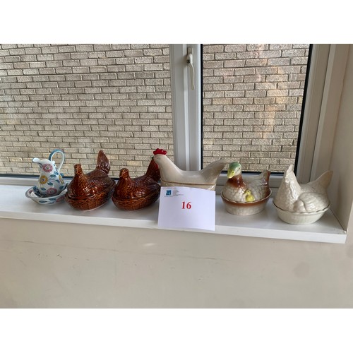 16 - Five egg holders, plus small washbowl and jug

VIEWING
9am - 3pm Friday 30th January
Kelly's Cafe, B... 