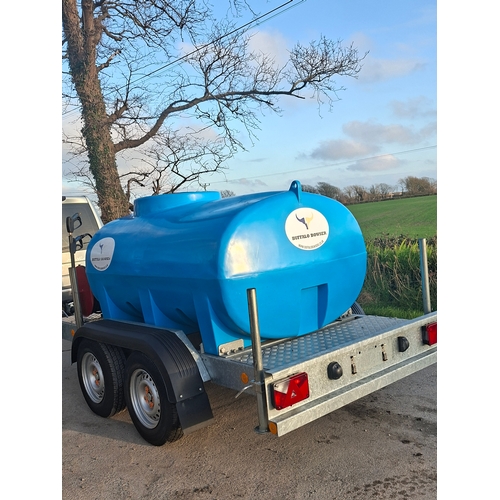 175 - Trailed pressure washer
2000 litre tank
Diesel Yanmar engine
Electric start
Excellent condition