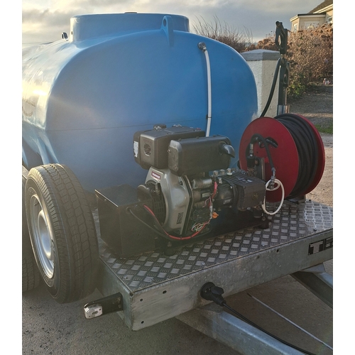 175 - Trailed pressure washer
2000 litre tank
Diesel Yanmar engine
Electric start
Excellent condition