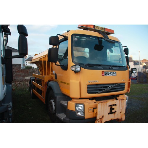 129 - NMN532E
Yellow Volvo FL240 Gritter
First Registered 28.01.2011
Approx 161,077 miles
Diesel
FAULTS - ... 