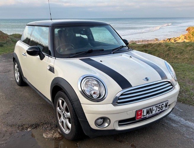 LMN756MWhite Mini Cooper 1598ccFirst Registered 28.01.2008Approx 76000 ...