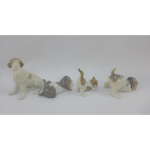 116 - Collection of two Lladro dogs, Lladro cat and a Nao dog figure tallest 15cm (4)