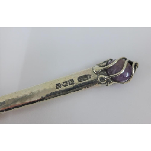 16 - Omar Ramsden & Alwyn Carr silver knife, the terminal containing a purple hardstone,  London 1907, 19... 