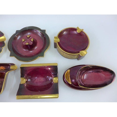 89 - Collection of nine Carlton Ware Rouge Royale ashtrays (9)