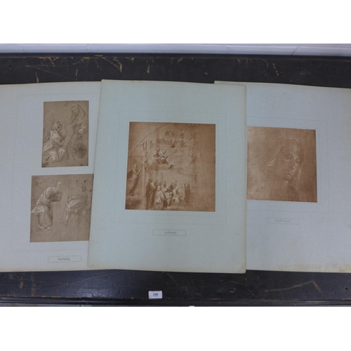 89 - Collection of Renaissance Artist prints to include Raphael and Leonardo Di Vinci, on mounts but unfr... 