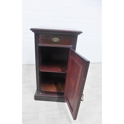 237 - Mahogany bedside cabinet, 77 x 42cm