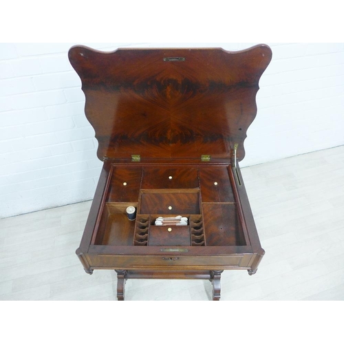 268 - 19th century mahogany work / sewing table with bobbin turned supports, 75 x 56cm