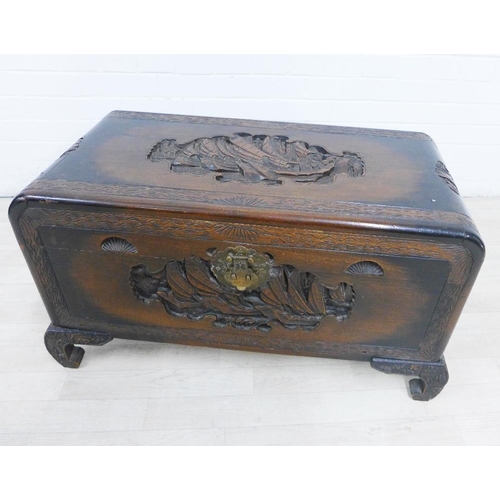 281 - Chinese camphorwood storage chest / trunk, 48 x 86cm