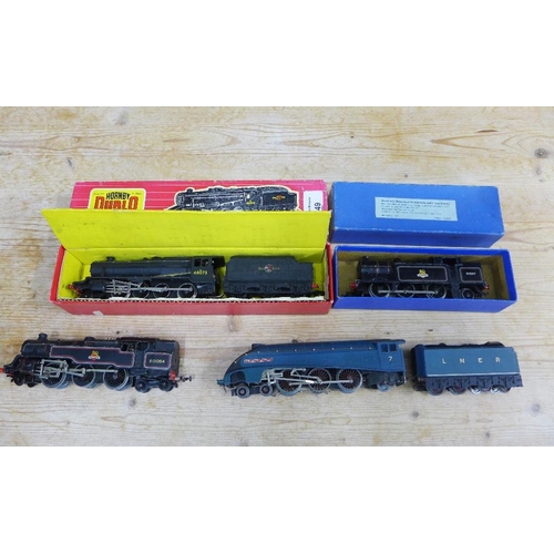 349 - Hornby Dublo boxed 224 LNR Locomotive and Tender Gauge OO, Hornby Dublo boxed Tank Locomotive BR Gau... 