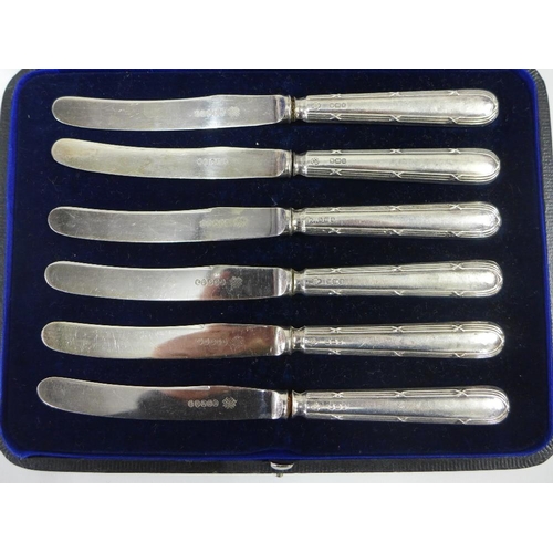 73 - Two early 20th century boxed silver fork and spoon sets together with a cased set of six silver hand... 