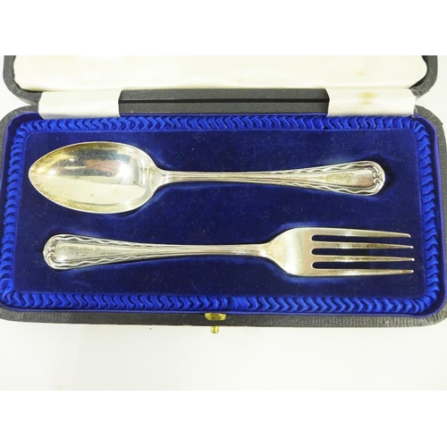 73 - Two early 20th century boxed silver fork and spoon sets together with a cased set of six silver hand... 