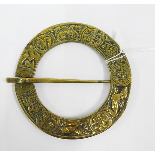 105 - Early Scottish brass Plaid brooch, 11.5cm diameter