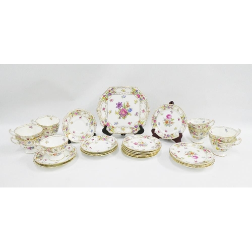 118 - Hammersley Dresden Sprays china teaset comprising nine cups, six saucers, ten side plates and a cake... 