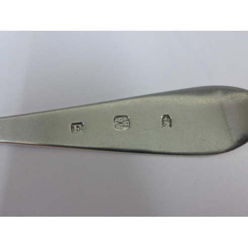 39 - 18th century Scottish provincial silver pointed end old English dessert spoon, James Erskine, Aberde... 