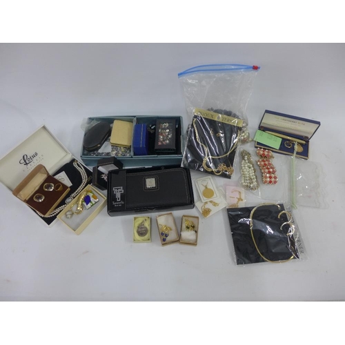66 - Two cartons containing a quantity of vintage and later costume jewellery, cuff links, trinket boxes,... 