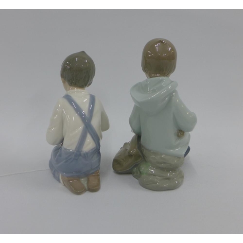 96 - Two Nao Spanish porcelain figures, tallest 16cm (2)