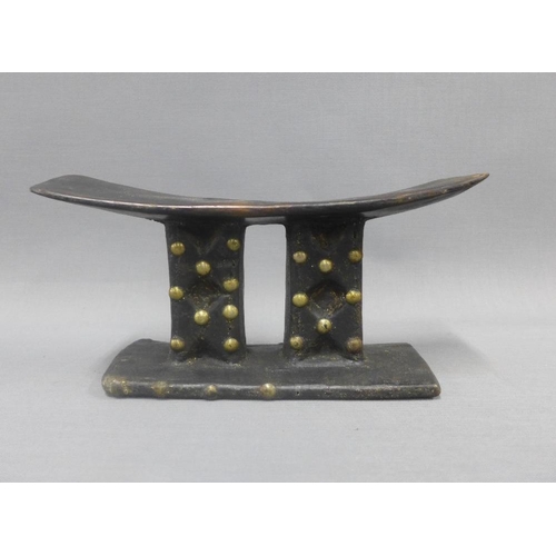 379 - South African wooden headrest, the uprights with brass studs, 26 x 13cm