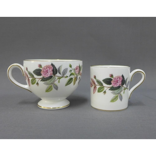 395 - Wedgwood Hathaway Rose dinner service with tea and coffee set (a lot)