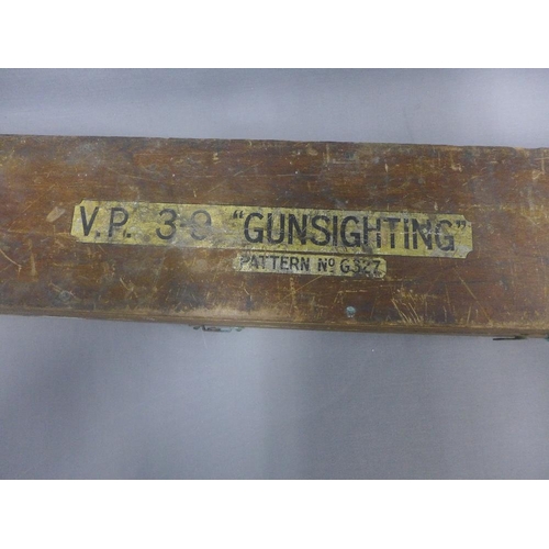 410 - VP3.9 gunsight, boxed