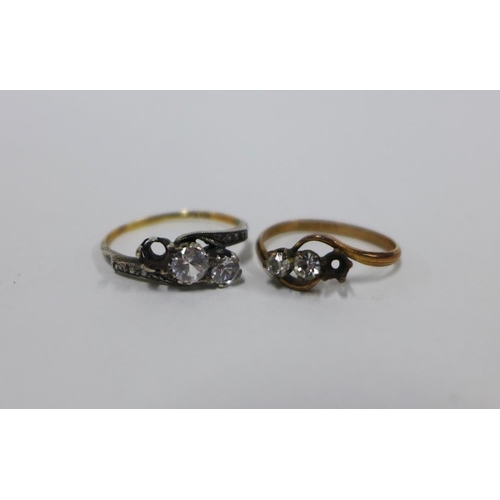 63 - Two 9ct gold dress, two silver rings and another (5)