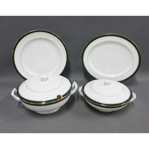 81 - Royal Worcester Howard pattern fine bone china dinner service, approx 111 items)