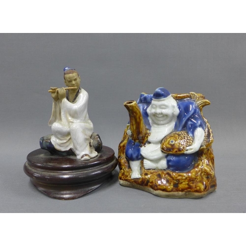 87 - Mixed lot of Chinese and Japanese items to include a carved figure, blue and white bowl, fisherman f... 