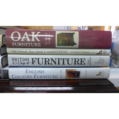 417 - A large collection of Antique Collectors Club hardback furniture reference books, etc (a lot)